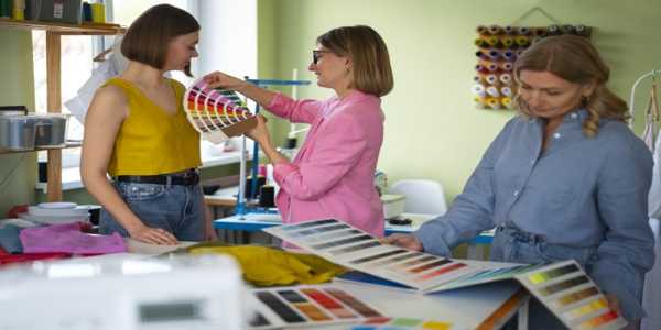 8 Best Tips For Mixing Prints And Patterns Like A Pro
